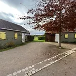 Les Maisonnettes Du - Base De Loisirs *