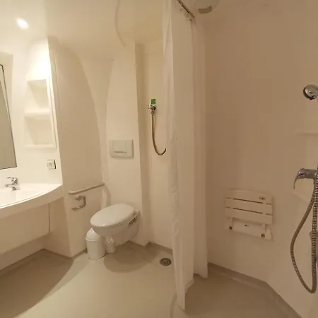Les Maisonnettes Du - Base De Loisirs Camping