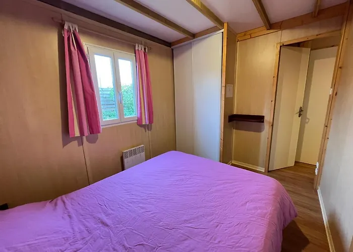 Les Maisonnettes Du - Base De Loisirs 营地 Lavare