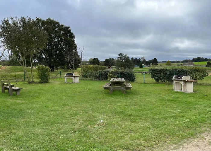 Les Maisonnettes Du - Base De Loisirs 营地