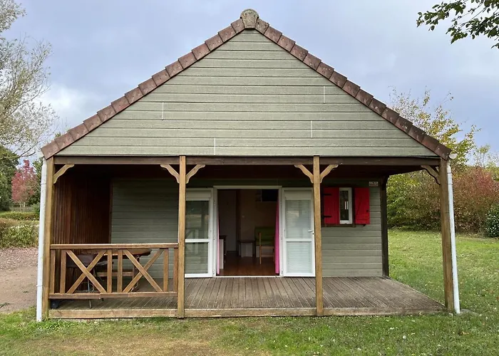 Les Maisonnettes Du - Base De Loisirs